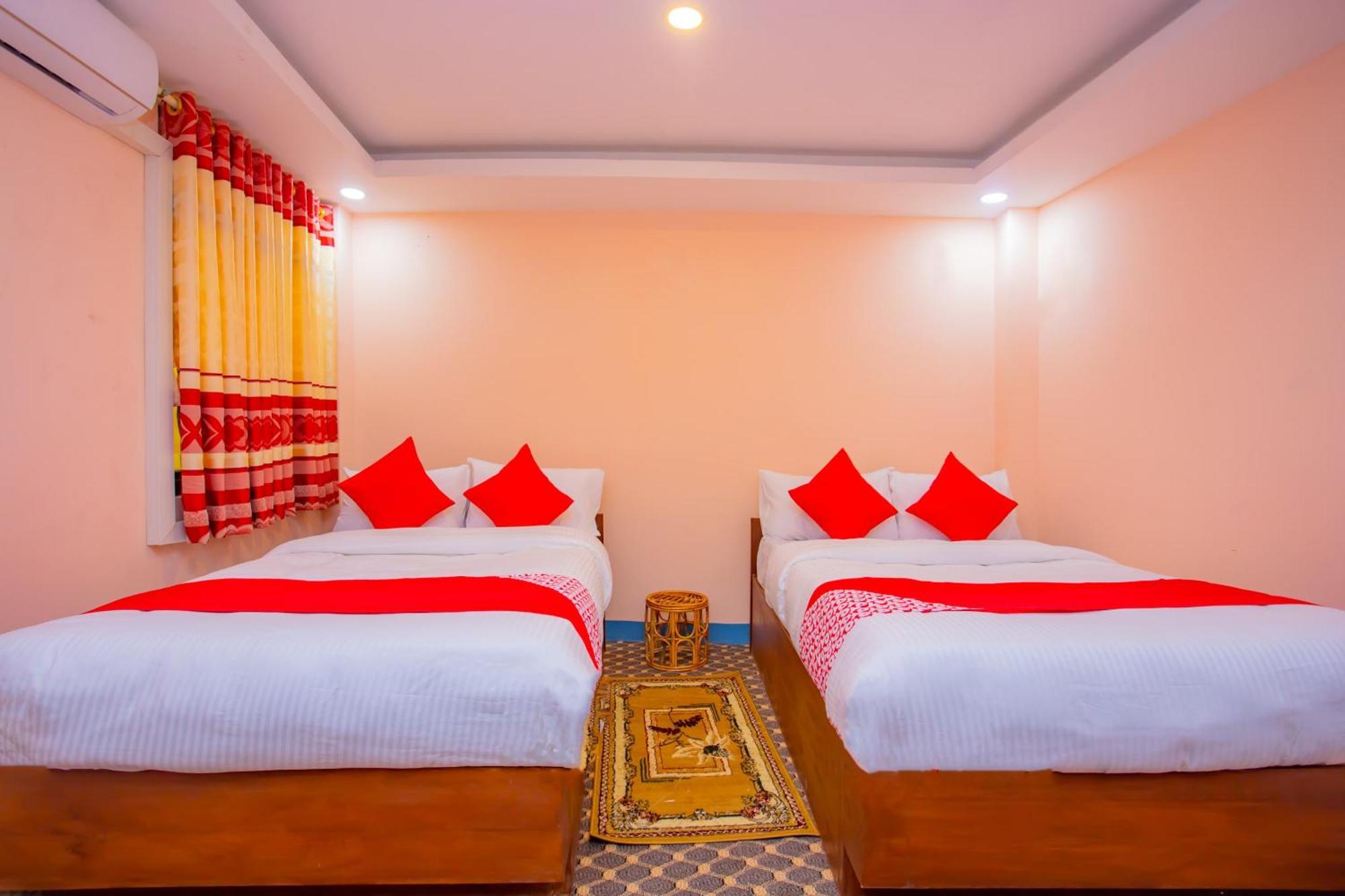 Oyo 589 Hotel Trimurti Kathmandu Luaran gambar