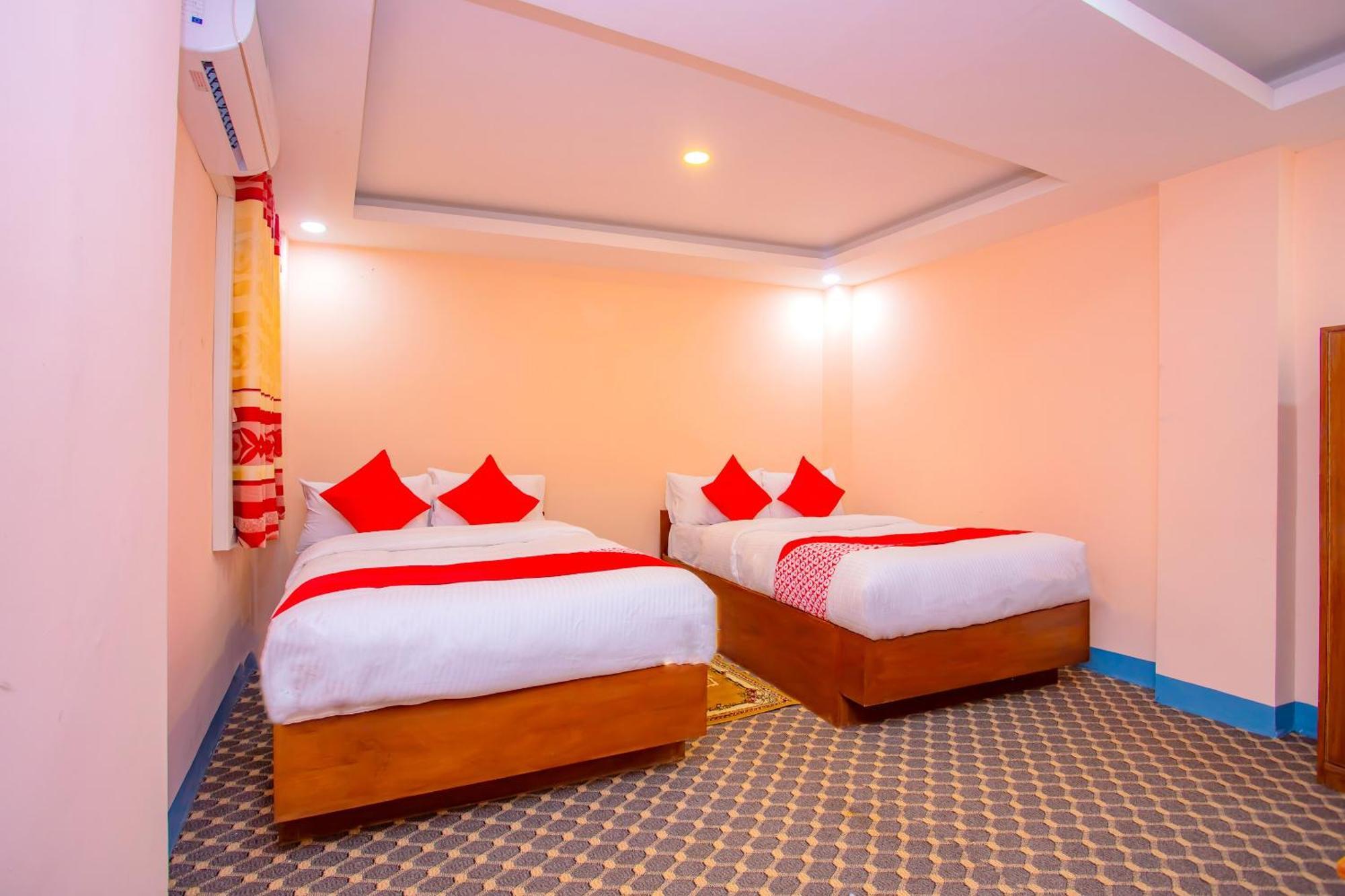 Oyo 589 Hotel Trimurti Kathmandu Luaran gambar