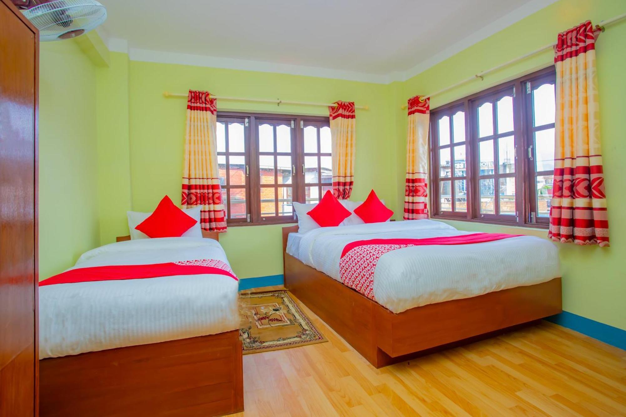 Oyo 589 Hotel Trimurti Kathmandu Luaran gambar